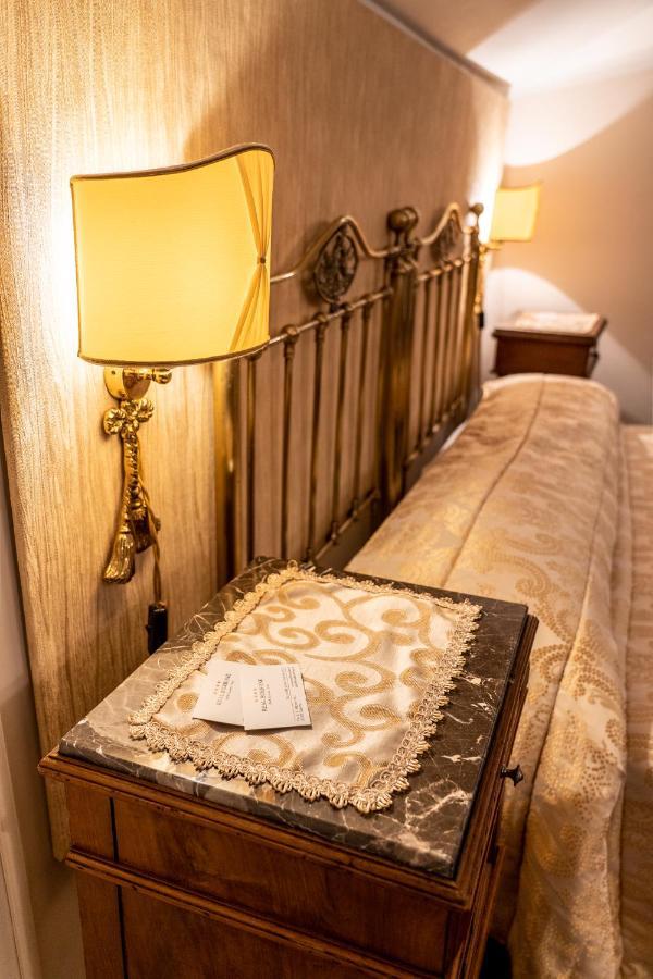 Real Borbone Bed & Breakfast Касерта Екстериор снимка