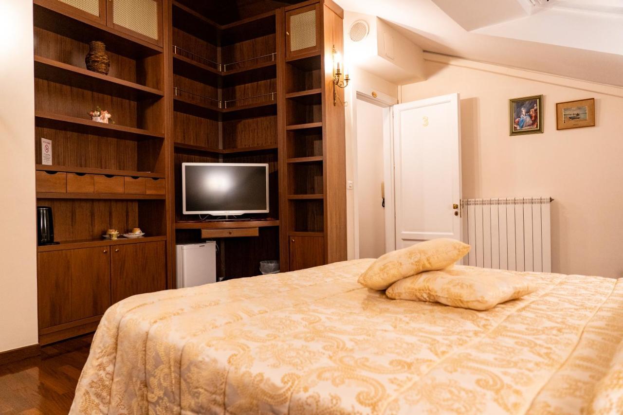 Real Borbone Bed & Breakfast Касерта Екстериор снимка