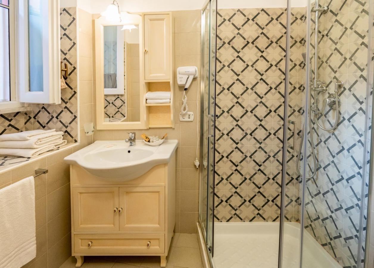Real Borbone Bed & Breakfast Касерта Екстериор снимка