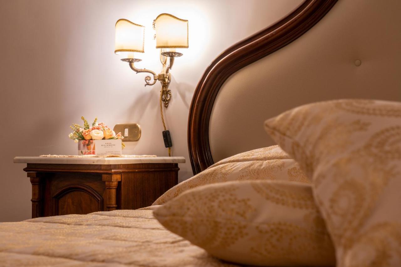 Real Borbone Bed & Breakfast Касерта Екстериор снимка